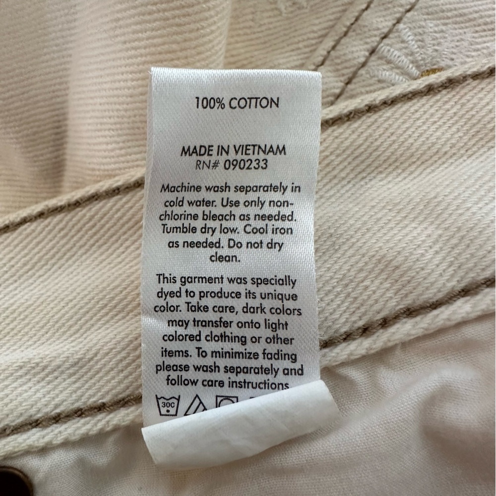 PacSun High Rise Daisy Embroidered Denim Shorts Cream Raw Hem Size 25 - Picture 11 of 11